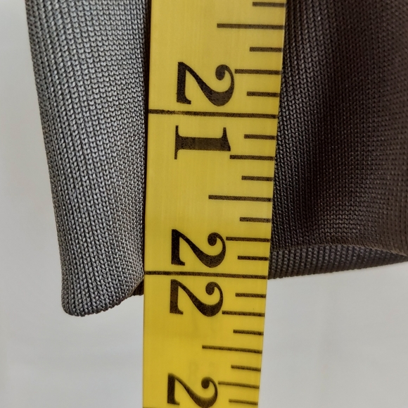 Boys Medium Champion Hoodie - Picture 9 of 9